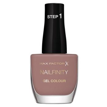 Esmaltes de Uñas Nailfinity Gel Colour Larga Duración