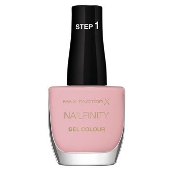 Esmaltes de Uñas Nailfinity Gel Colour Larga Duración