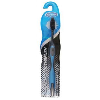 Escova de dentes com carvão ativado