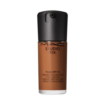 Base de Maquillaje Mate Studio Fix SPF15