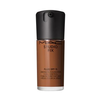 Base de Maquillaje Mate Studio Fix SPF15