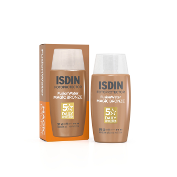 Protector Solar con Color Fusion Water Magic SPF50