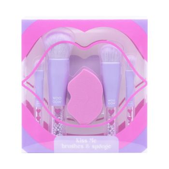 Kiss Me Brochas y Esponjas