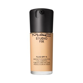 Base de Maquillaje Mate Studio Fix SPF15