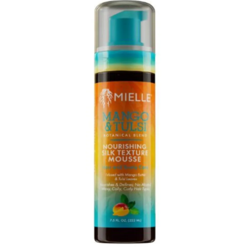 Mousse de textura de seda nutritiva de manga e tulsi