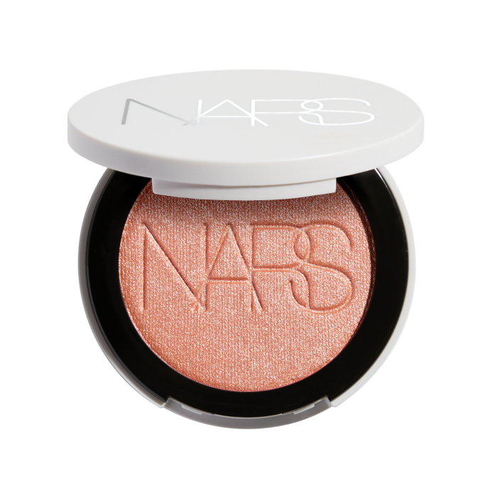 Light Reflecting Luminizing Blush