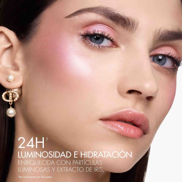 Forever Glow Maximizer HIghlighter Liquide