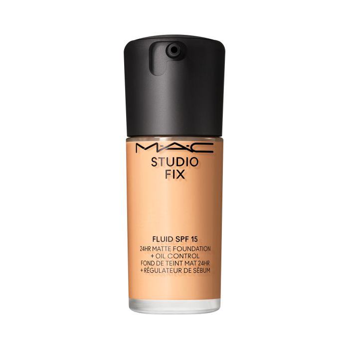 Base de Maquillaje Mate Studio Fix SPF15