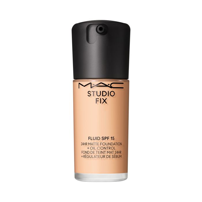 ¡25% DTO! Base de Maquillaje Mate Studio Fix SPF15