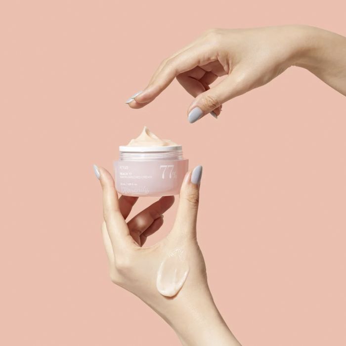 Peach 77 Niacinamide Enriched Cream