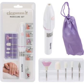 Set manicure
