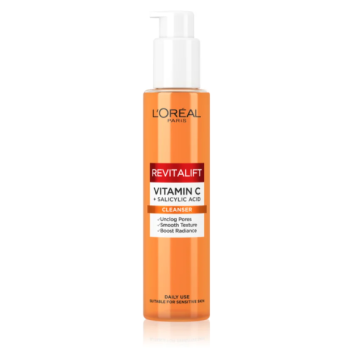 Revitalift Clinical Vitamin C + Salicylic Acid Foaming Cleanser