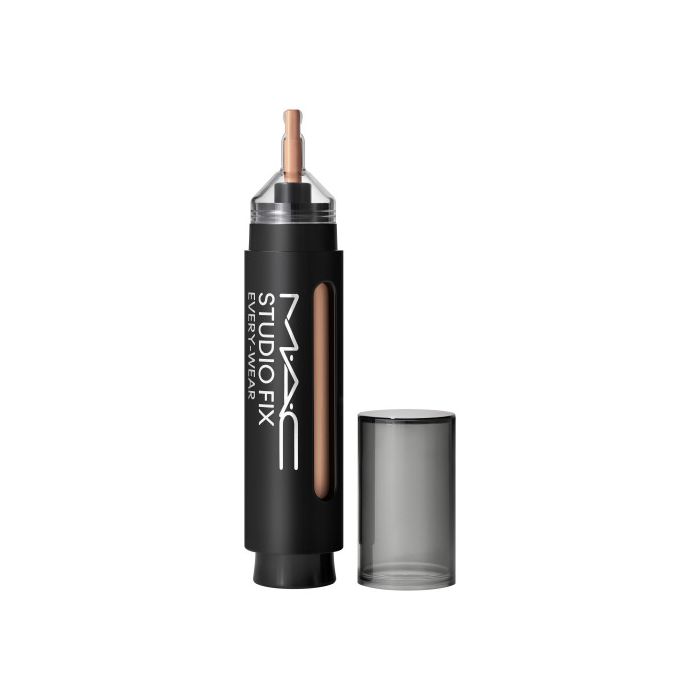 Studio Fix Every-Wear Corrector/Base 2 en 1