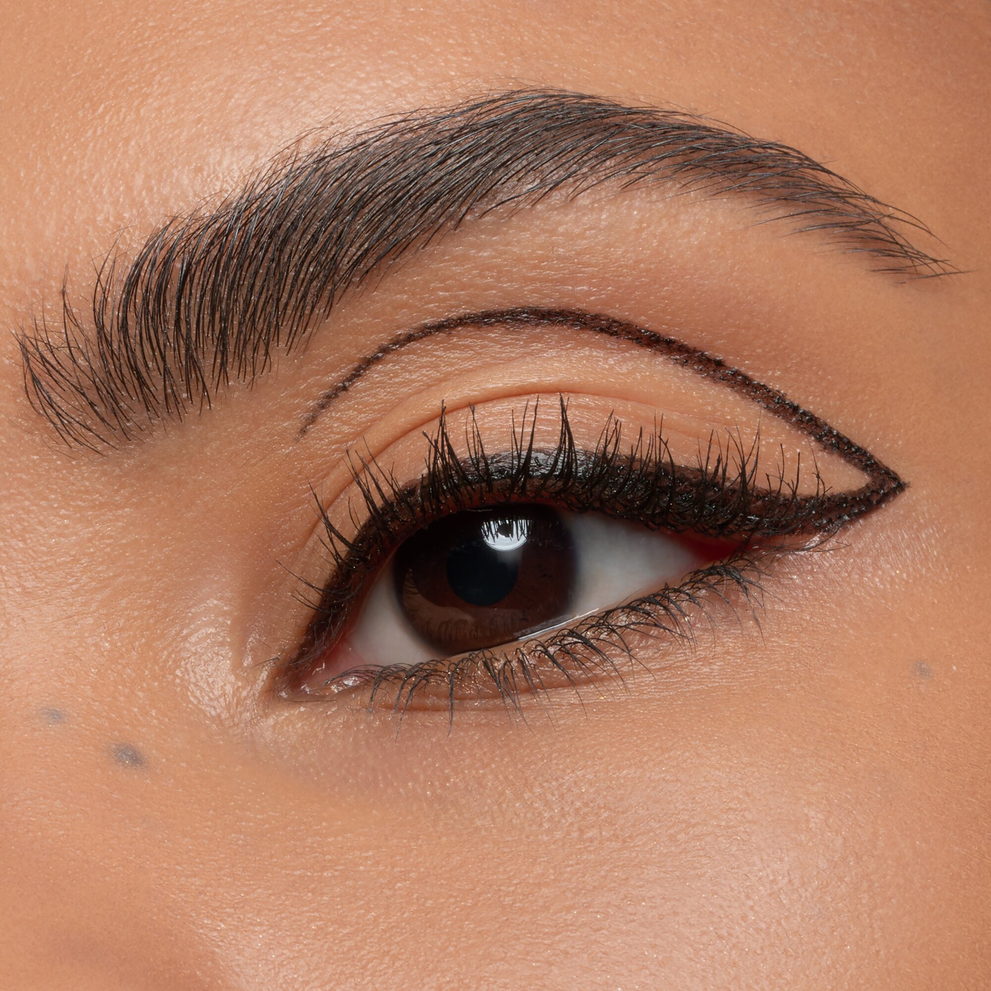 Eyeliner Rotulador de Larga Duración · detalle 3