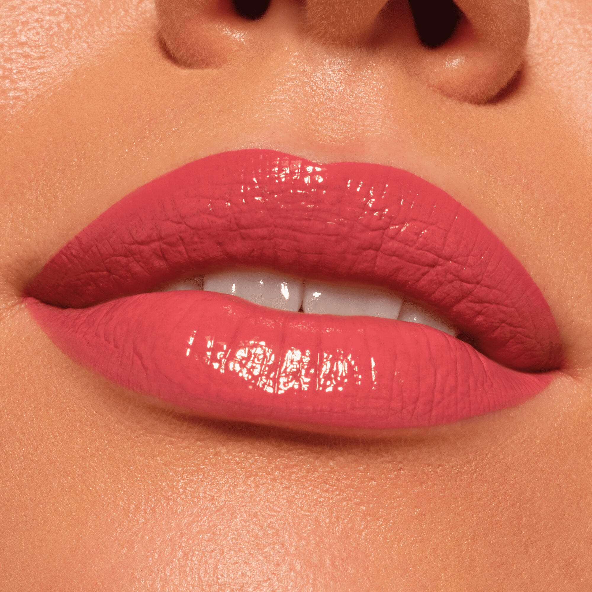 Shine Bomb Lip Lacquer Longlasting · detalle 5