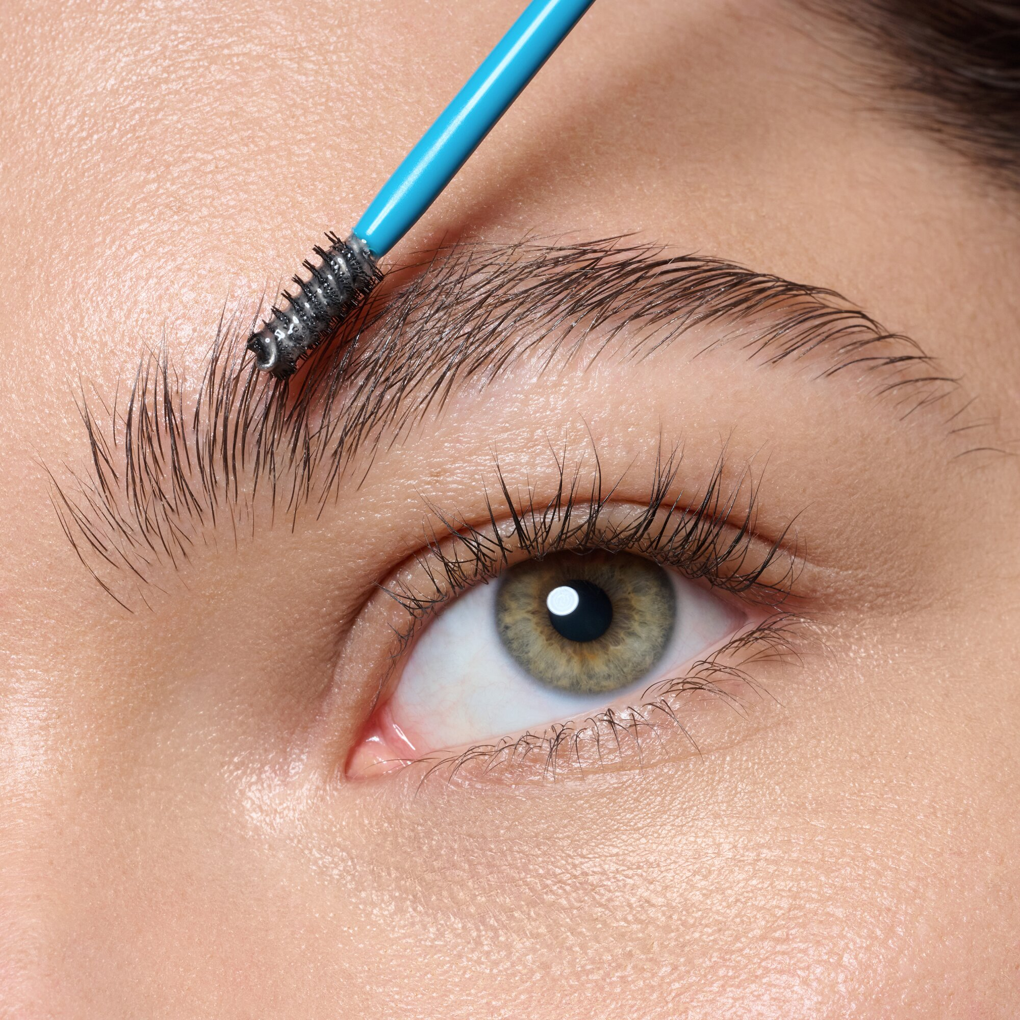 Gel Fijador Transparente Cejas Power Fix Brow · detalle 5