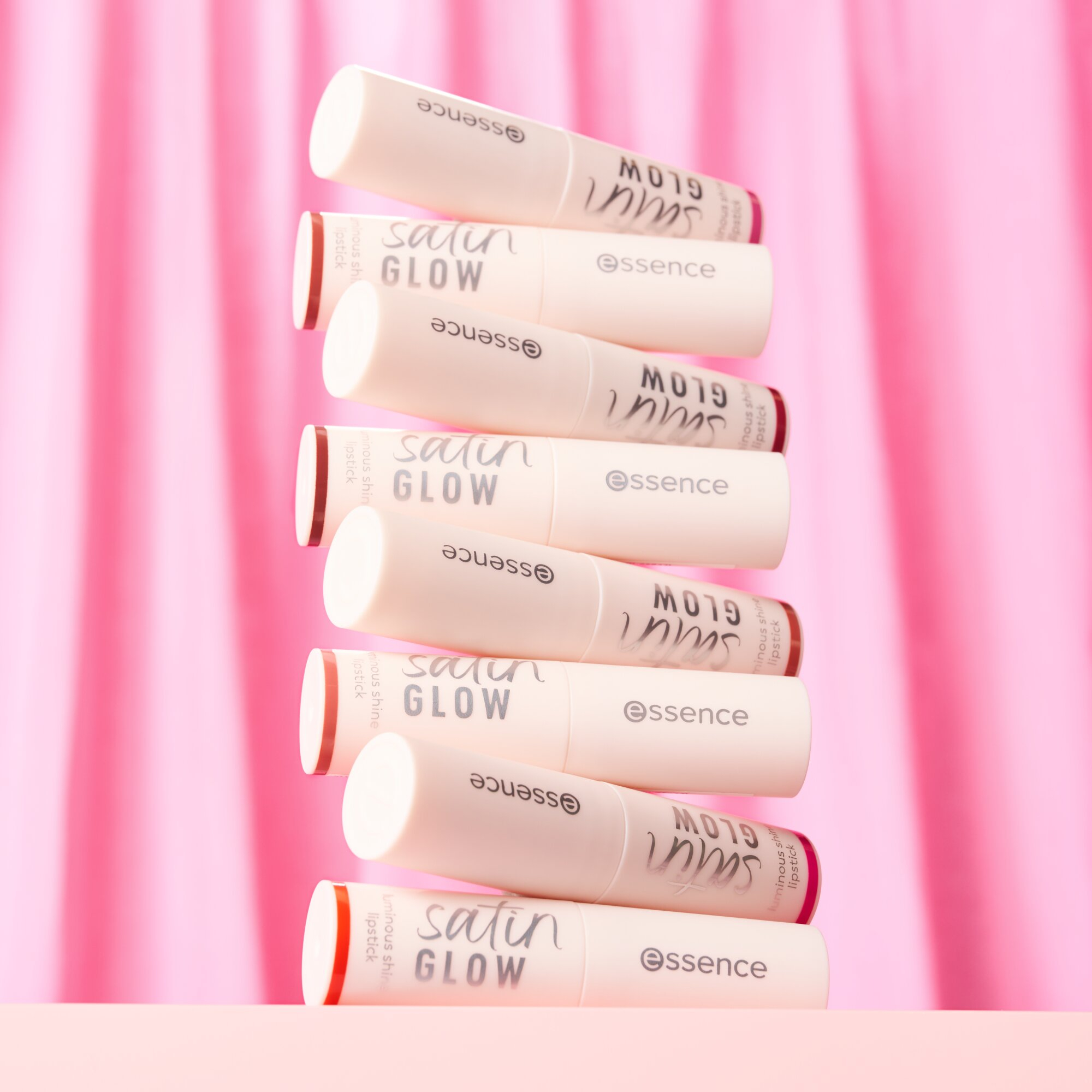Satin Glow Barra de Labios con Brillo Luminoso · detalle 5