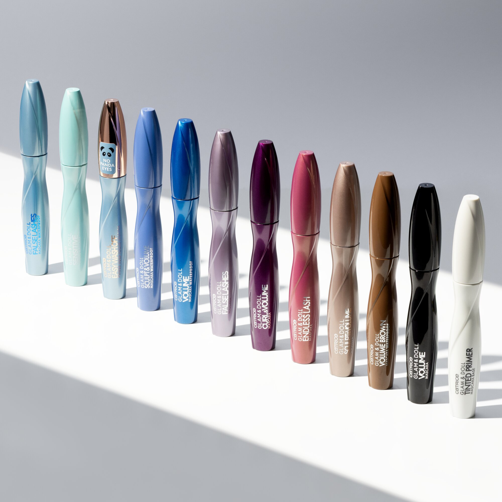 Máscara Sculpt & Volumen Waterproof Glam & Doll · detalle 2