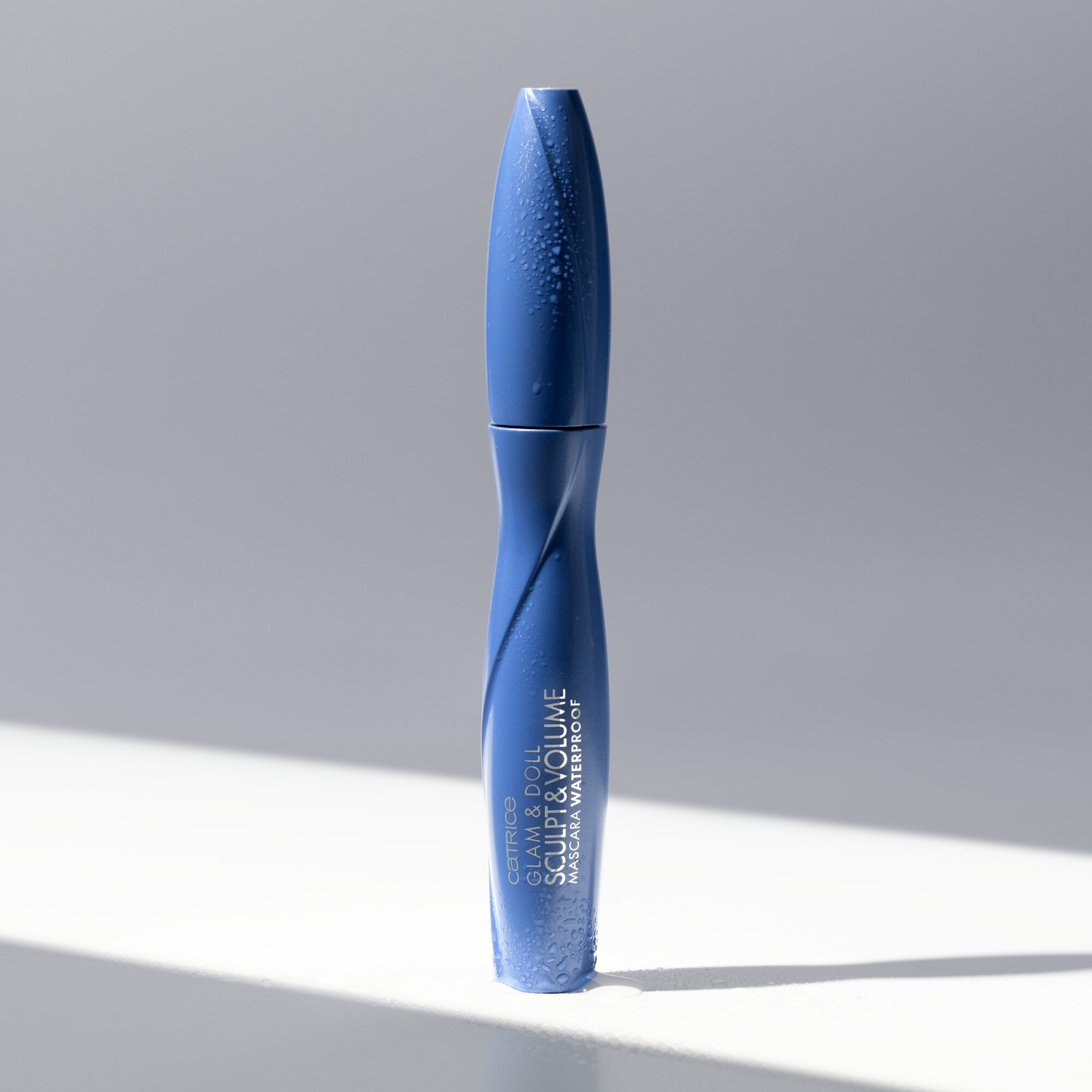 Máscara Sculpt & Volumen Waterproof Glam & Doll · detalle 3