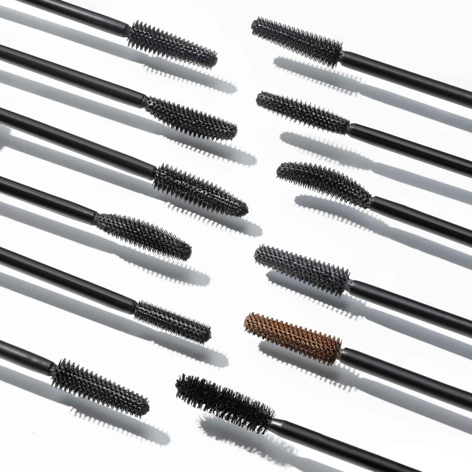 Máscara Sculpt & Volumen Waterproof Glam & Doll · detalle 4