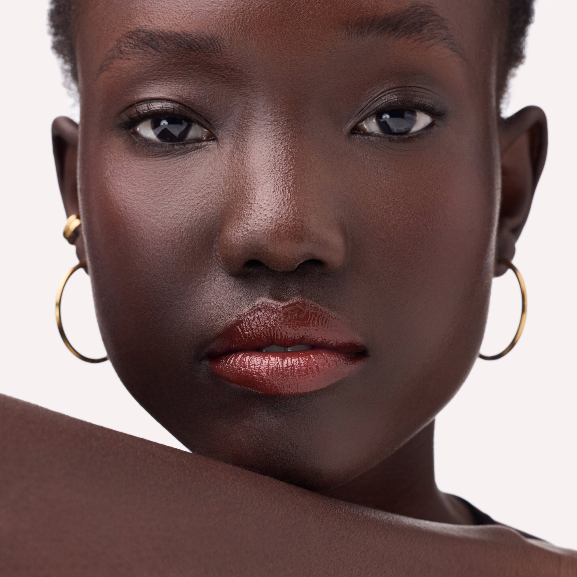 Balsamo Labial Bare Glow Oil · detalle 3
