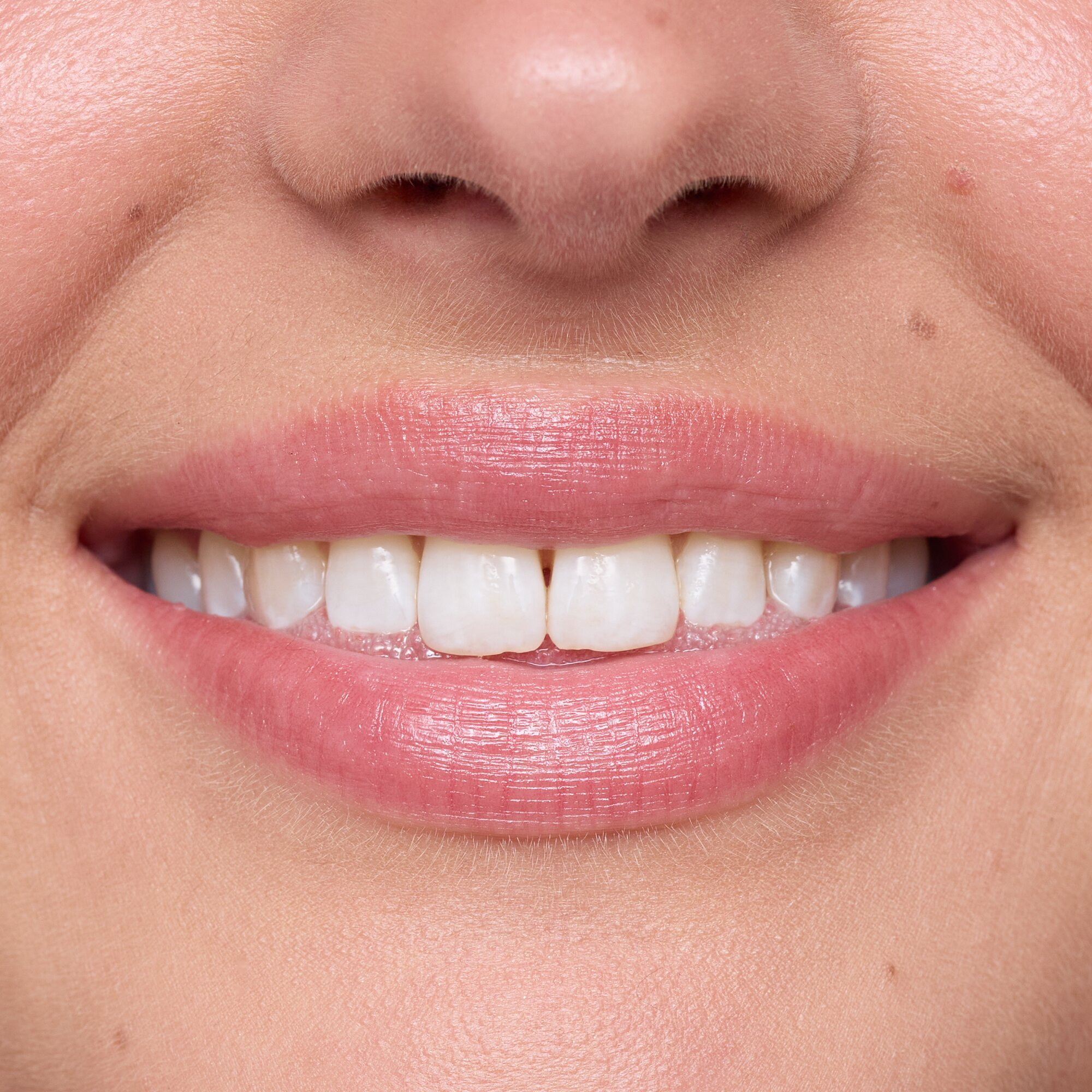 Bálsamo de Labios Hydra Kiss · detalle 3