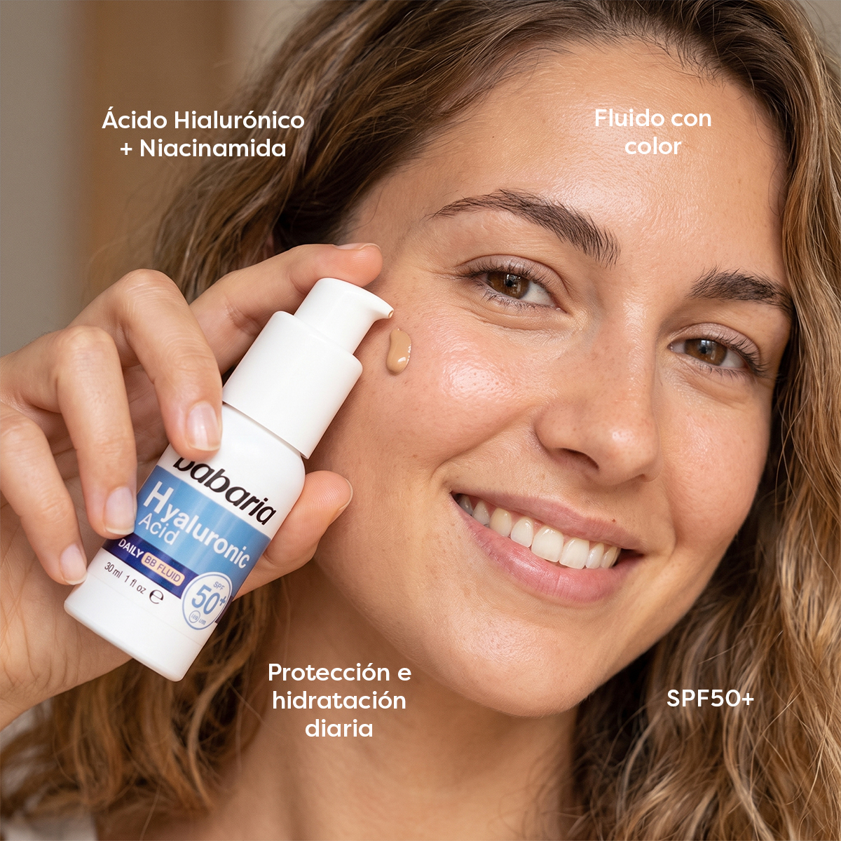 Fluido Facial Ácido Hialurónico SPF 50+ Con Color · detalle 3