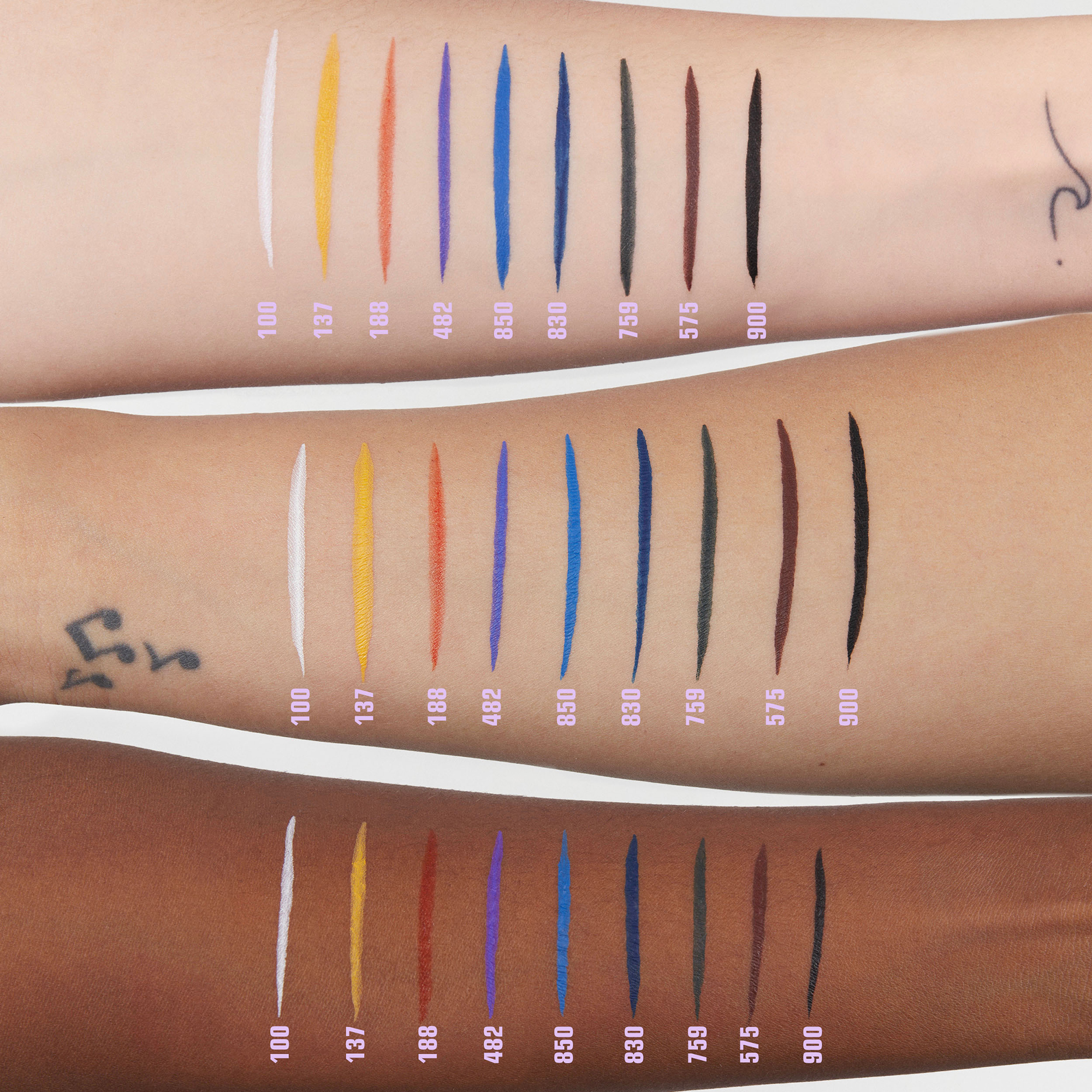 The Color Pen Eyeliner Delineador de Ojos · detalle 3